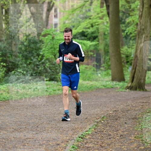 19.04.2026 - Hammer Lauf Dr. Thomas Lammeyer http://msf.ph/oto/9538018 19.04.2026 10:33:12 Laufen 1700 meine-sportfotos.de