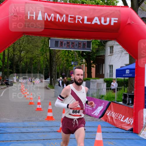 19.04.2026 - Hammer Lauf Tim E. http://msf.ph/oto/9538191 19.04.2026 11:22:46 Ziel 218, 562, 664 meine-sportfotos.de