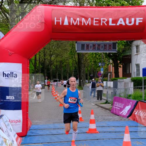 19.04.2026 - Hammer Lauf Tim E. http://msf.ph/oto/9538265 19.04.2026 11:24:47 Ziel 1219, 1236 meine-sportfotos.de