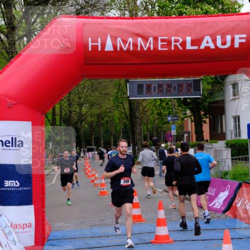 19.04.2026 - Hammer Lauf Tim E. http://msf.ph/oto/9538349 19.04.2026 11:25:45 Ziel 17, 22, 117, 154, 157, 269, 511, 624 meine-sportfotos.de