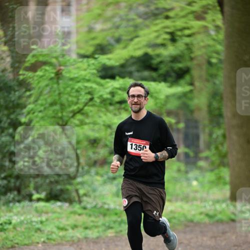 19.04.2026 - Hammer Lauf Dr. Thomas Lammeyer http://msf.ph/oto/9538398 19.04.2026 10:35:24 Laufen 1350 meine-sportfotos.de