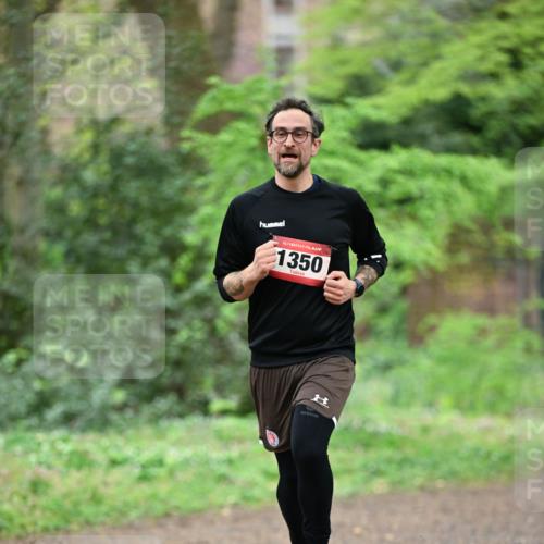 19.04.2026 - Hammer Lauf Dr. Thomas Lammeyer http://msf.ph/oto/9538406 19.04.2026 10:35:25 Laufen 1350 meine-sportfotos.de