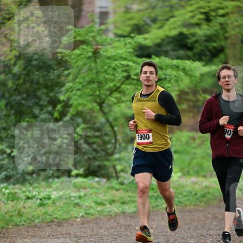19.04.2026 - Hammer Lauf Dr. Thomas Lammeyer http://msf.ph/oto/9538505 19.04.2026 10:35:42 Laufen 1900 meine-sportfotos.de