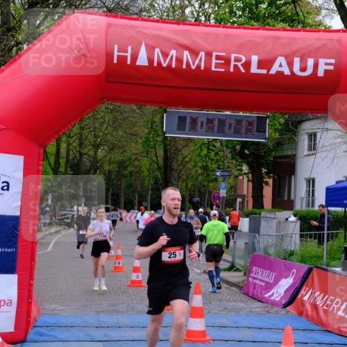 19.04.2026 - Hammer Lauf Tim E. http://msf.ph/oto/9538539 19.04.2026 11:27:58 Ziel 25, 554, 1255, 1292 meine-sportfotos.de
