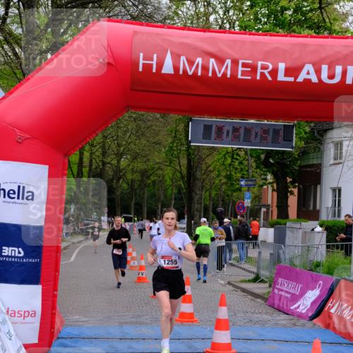 19.04.2026 - Hammer Lauf Tim E. http://msf.ph/oto/9538551 19.04.2026 11:27:59 Ziel 25, 554, 1255, 1292 meine-sportfotos.de