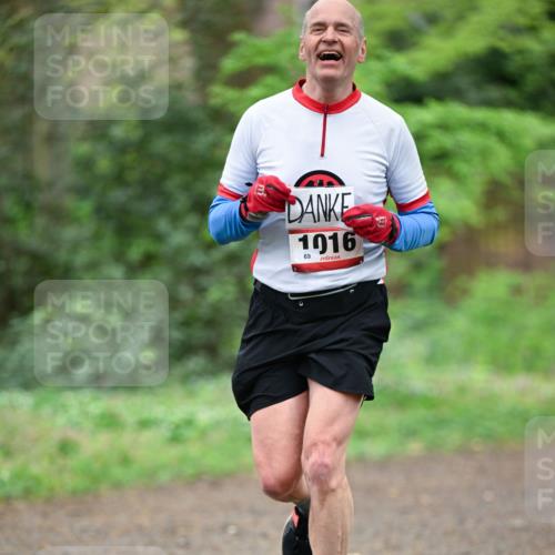19.04.2026 - Hammer Lauf Dr. Thomas Lammeyer http://msf.ph/oto/9538552 19.04.2026 10:36:02 Laufen 1016 meine-sportfotos.de