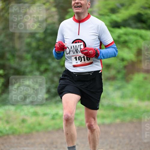 19.04.2026 - Hammer Lauf Dr. Thomas Lammeyer http://msf.ph/oto/9538553 19.04.2026 10:36:02 Laufen 1016 meine-sportfotos.de