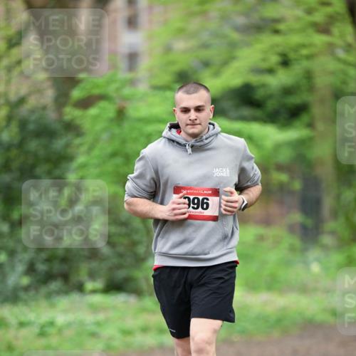 19.04.2026 - Hammer Lauf Dr. Thomas Lammeyer http://msf.ph/oto/9538604 19.04.2026 10:36:25 Laufen 396 meine-sportfotos.de