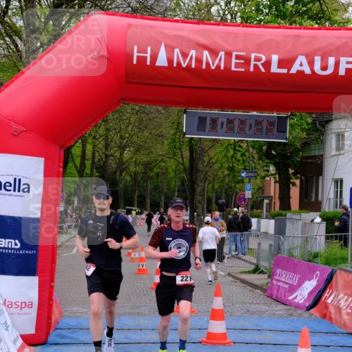 19.04.2026 - Hammer Lauf Tim E. http://msf.ph/oto/9538661 19.04.2026 11:28:33 Ziel 2, 221, 562, 602 meine-sportfotos.de
