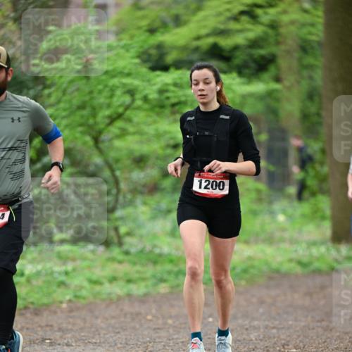 19.04.2026 - Hammer Lauf Dr. Thomas Lammeyer http://msf.ph/oto/9538845 19.04.2026 10:37:37 Laufen 1200 meine-sportfotos.de