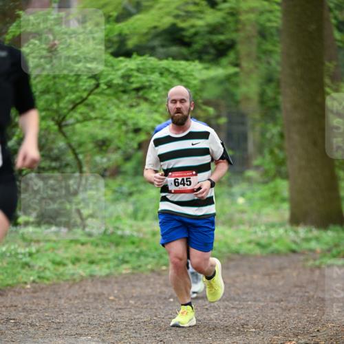 19.04.2026 - Hammer Lauf Dr. Thomas Lammeyer http://msf.ph/oto/9538857 19.04.2026 10:37:39 Laufen 645 meine-sportfotos.de