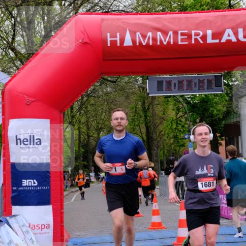 19.04.2026 - Hammer Lauf Tim E. http://msf.ph/oto/9538916 19.04.2026 11:30:45 Ziel 1, 414, 418, 421, 680, 1296, 1681 meine-sportfotos.de