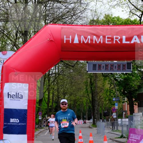 19.04.2026 - Hammer Lauf Tim E. http://msf.ph/oto/9539483 19.04.2026 11:35:11 Ziel 2, 12, 409, 437, 450, 482, 620 meine-sportfotos.de