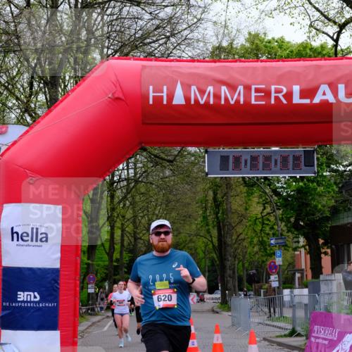19.04.2026 - Hammer Lauf Tim E. http://msf.ph/oto/9539489 19.04.2026 11:35:11 Ziel 2, 12, 409, 437, 450, 482, 620 meine-sportfotos.de