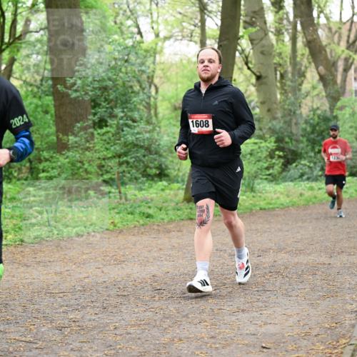 19.04.2026 - Hammer Lauf Dr. Thomas Lammeyer http://msf.ph/oto/9539683 19.04.2026 10:40:49 Laufen 352, 2024, 1608, 1230 meine-sportfotos.de