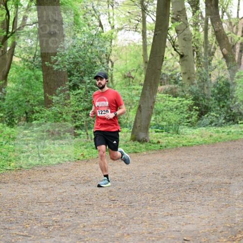 19.04.2026 - Hammer Lauf Dr. Thomas Lammeyer http://msf.ph/oto/9539714 19.04.2026 10:40:52 Laufen 1230, 733 meine-sportfotos.de