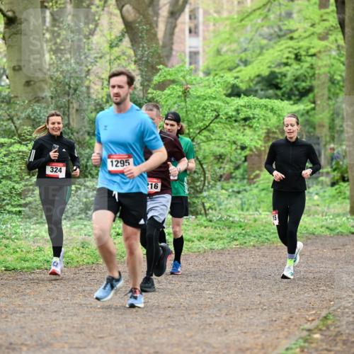 19.04.2026 - Hammer Lauf Dr. Thomas Lammeyer http://msf.ph/oto/9540069 19.04.2026 10:41:48 Laufen 324, 1295, 216, 241 meine-sportfotos.de