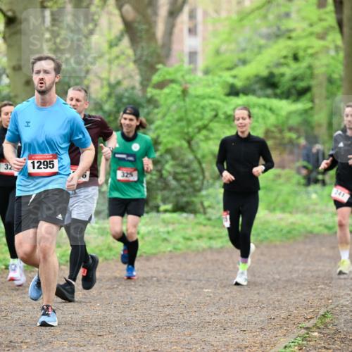 19.04.2026 - Hammer Lauf Dr. Thomas Lammeyer http://msf.ph/oto/9540076 19.04.2026 10:41:48 Laufen 1295, 325, 241 meine-sportfotos.de