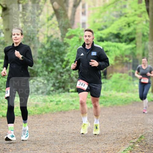 19.04.2026 - Hammer Lauf Dr. Thomas Lammeyer http://msf.ph/oto/9540096 19.04.2026 10:41:51 Laufen 325, 241 meine-sportfotos.de