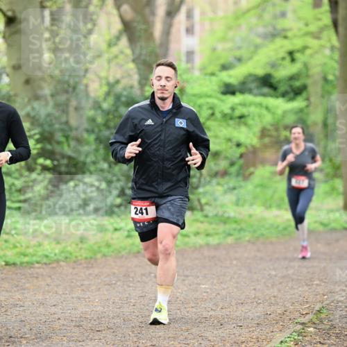 19.04.2026 - Hammer Lauf Dr. Thomas Lammeyer http://msf.ph/oto/9540101 19.04.2026 10:41:51 Laufen 241 meine-sportfotos.de