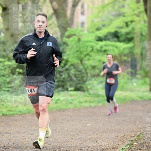 19.04.2026 - Hammer Lauf Dr. Thomas Lammeyer http://msf.ph/oto/9540108 19.04.2026 10:41:52 Laufen 241 meine-sportfotos.de