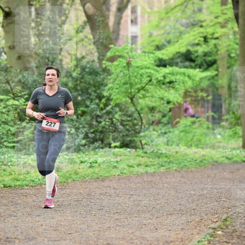 19.04.2026 - Hammer Lauf Dr. Thomas Lammeyer http://msf.ph/oto/9540133 19.04.2026 10:41:54 Laufen 227 meine-sportfotos.de