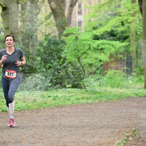 19.04.2026 - Hammer Lauf Dr. Thomas Lammeyer http://msf.ph/oto/9540139 19.04.2026 10:41:55 Laufen 227, 1606 meine-sportfotos.de
