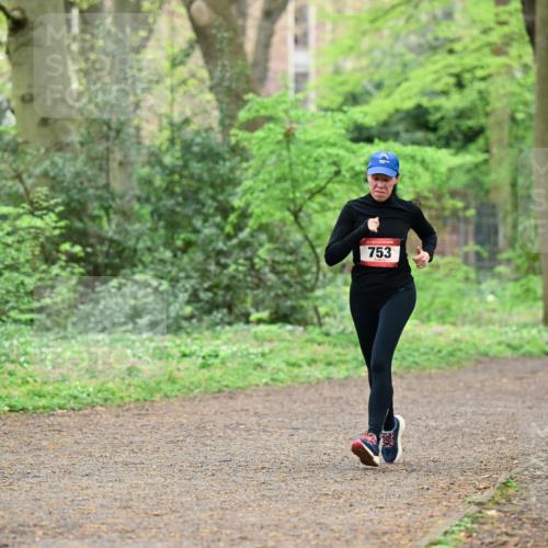 19.04.2026 - Hammer Lauf Dr. Thomas Lammeyer http://msf.ph/oto/9540240 19.04.2026 10:42:32 Laufen 753 meine-sportfotos.de