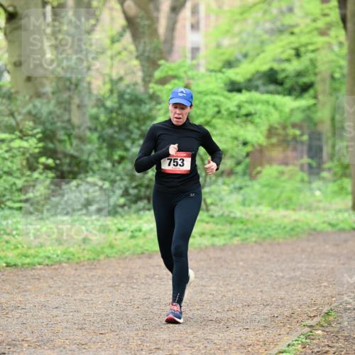 19.04.2026 - Hammer Lauf Dr. Thomas Lammeyer http://msf.ph/oto/9540252 19.04.2026 10:42:32 Laufen 753 meine-sportfotos.de