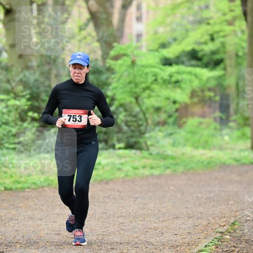 19.04.2026 - Hammer Lauf Dr. Thomas Lammeyer http://msf.ph/oto/9540261 19.04.2026 10:42:33 Laufen 753 meine-sportfotos.de