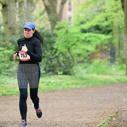 19.04.2026 - Hammer Lauf Dr. Thomas Lammeyer http://msf.ph/oto/9540264 19.04.2026 10:42:34 Laufen 753 meine-sportfotos.de