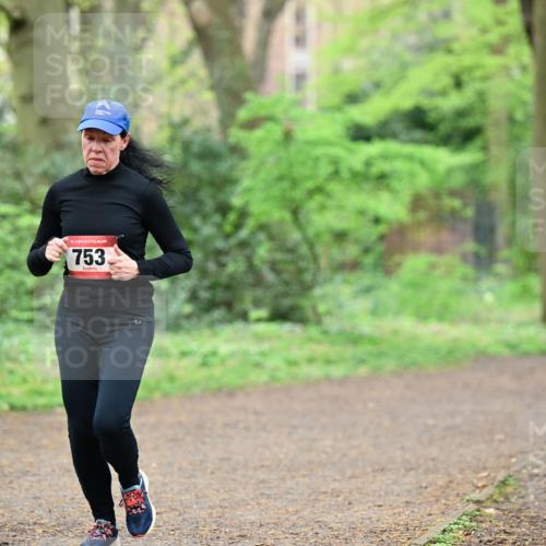 19.04.2026 - Hammer Lauf Dr. Thomas Lammeyer http://msf.ph/oto/9540266 19.04.2026 10:42:34 Laufen 753 meine-sportfotos.de