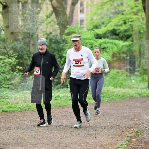19.04.2026 - Hammer Lauf Dr. Thomas Lammeyer http://msf.ph/oto/9540336 19.04.2026 10:42:44 Laufen 1793, 321, 257 meine-sportfotos.de