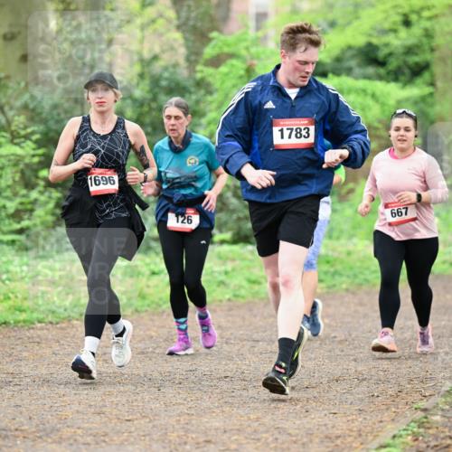 19.04.2026 - Hammer Lauf Dr. Thomas Lammeyer http://msf.ph/oto/9540483 19.04.2026 10:43:26 Laufen 1696, 126, 1783, 667, 652 meine-sportfotos.de
