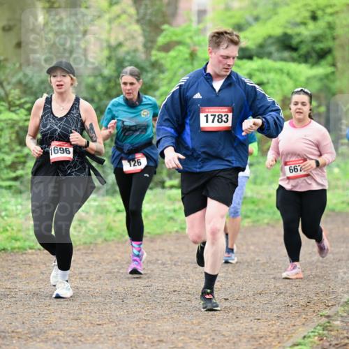 19.04.2026 - Hammer Lauf Dr. Thomas Lammeyer http://msf.ph/oto/9540487 19.04.2026 10:43:26 Laufen 696, 126, 1783, 667, 652 meine-sportfotos.de