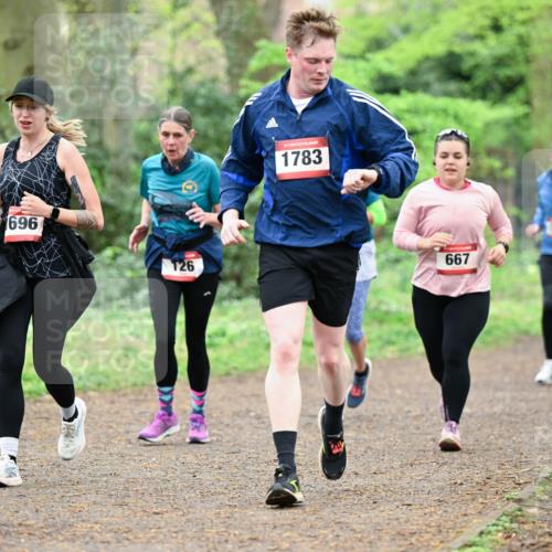 19.04.2026 - Hammer Lauf Dr. Thomas Lammeyer http://msf.ph/oto/9540490 19.04.2026 10:43:26 Laufen 696, 126, 1783, 667, 652 meine-sportfotos.de