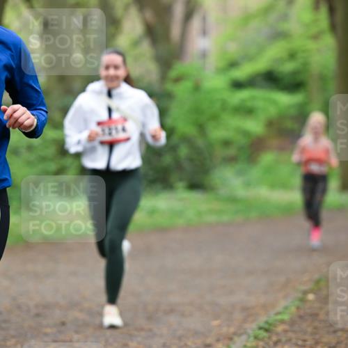 19.04.2026 - Hammer Lauf Dr. Thomas Lammeyer http://msf.ph/oto/9540530 19.04.2026 10:43:32 Laufen 652 meine-sportfotos.de