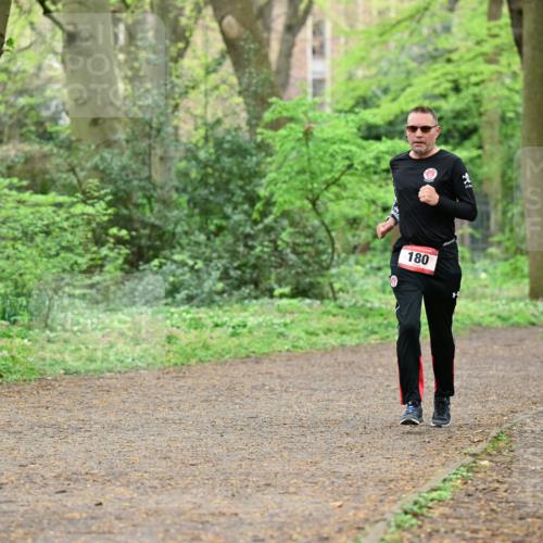 19.04.2026 - Hammer Lauf Dr. Thomas Lammeyer http://msf.ph/oto/9540686 19.04.2026 10:44:01 Laufen 180, 500 meine-sportfotos.de