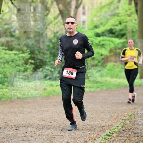 19.04.2026 - Hammer Lauf Dr. Thomas Lammeyer http://msf.ph/oto/9540703 19.04.2026 10:44:02 Laufen 180 meine-sportfotos.de
