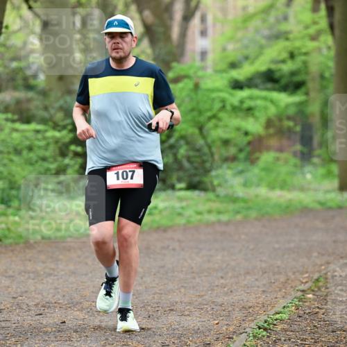 19.04.2026 - Hammer Lauf Dr. Thomas Lammeyer http://msf.ph/oto/9540823 19.04.2026 10:44:28 Laufen 107 meine-sportfotos.de