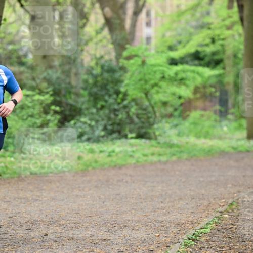 19.04.2026 - Hammer Lauf Dr. Thomas Lammeyer http://msf.ph/oto/9540851 19.04.2026 10:44:37 Laufen 190 meine-sportfotos.de