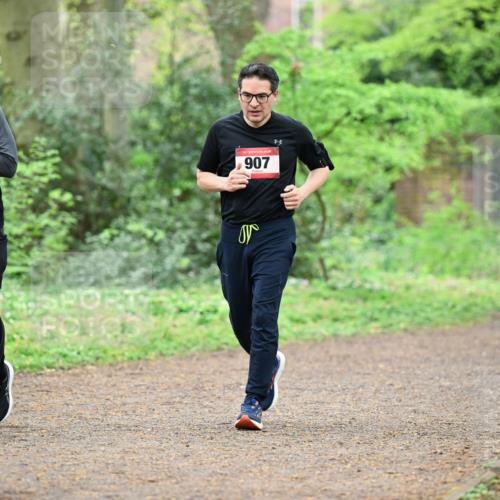 19.04.2026 - Hammer Lauf Dr. Thomas Lammeyer http://msf.ph/oto/9541019 19.04.2026 10:45:04 Laufen 907, 304, 660 meine-sportfotos.de