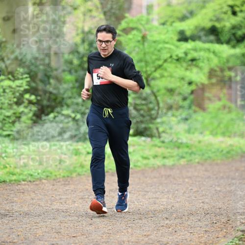 19.04.2026 - Hammer Lauf Dr. Thomas Lammeyer http://msf.ph/oto/9541022 19.04.2026 10:45:05 Laufen 640 meine-sportfotos.de