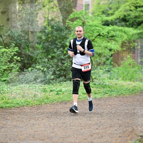 19.04.2026 - Hammer Lauf Dr. Thomas Lammeyer http://msf.ph/oto/9541111 19.04.2026 10:45:21 Laufen 315 meine-sportfotos.de
