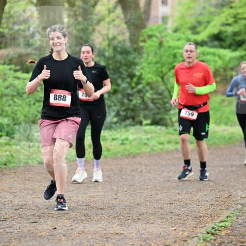 19.04.2026 - Hammer Lauf Dr. Thomas Lammeyer http://msf.ph/oto/9541248 19.04.2026 10:45:52 Laufen 888, 798, 759, 304 meine-sportfotos.de