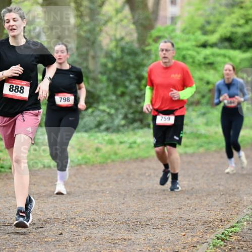 19.04.2026 - Hammer Lauf Dr. Thomas Lammeyer http://msf.ph/oto/9541253 19.04.2026 10:45:53 Laufen 888, 798, 759 meine-sportfotos.de