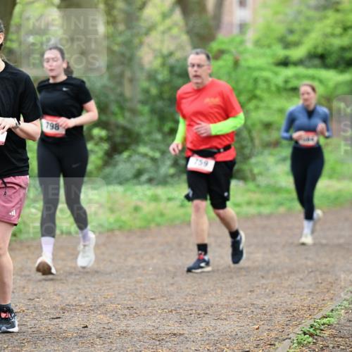 19.04.2026 - Hammer Lauf Dr. Thomas Lammeyer http://msf.ph/oto/9541256 19.04.2026 10:45:53 Laufen 886, 798, 759 meine-sportfotos.de