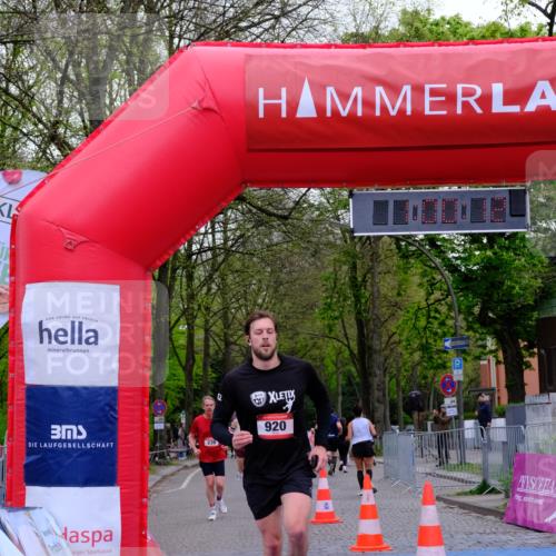 19.04.2026 - Hammer Lauf Tim E. http://msf.ph/oto/9541456 19.04.2026 12:00:20 Ziel 239, 354, 507, 536, 664, 830, 920, 1219 meine-sportfotos.de
