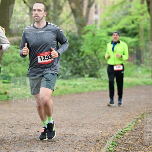 19.04.2026 - Hammer Lauf Dr. Thomas Lammeyer http://msf.ph/oto/9541528 19.04.2026 10:46:45 Laufen 1294, 1293, 8415 meine-sportfotos.de