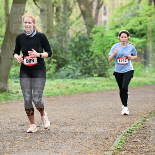 19.04.2026 - Hammer Lauf Dr. Thomas Lammeyer http://msf.ph/oto/9541564 19.04.2026 10:47:08 Laufen 910, 909, 1262 meine-sportfotos.de